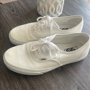 Mens vans white sneakers size 8.5